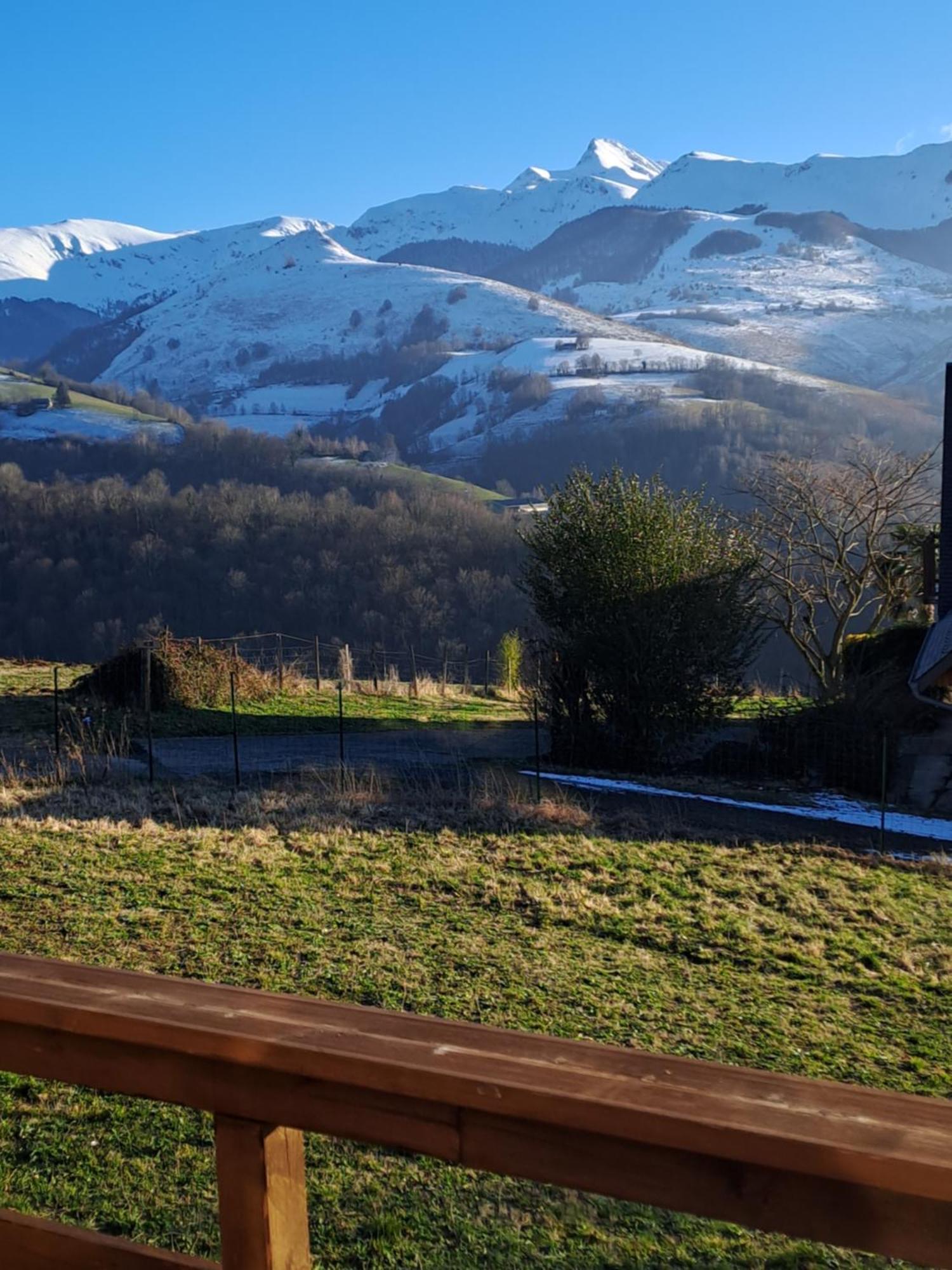 Chalet Dans Les Hautes- Pyrenees Entre Lourdes Et Bagneres Calme Et Vue Magnifique Arrodets-ez-Angles Exterior photo